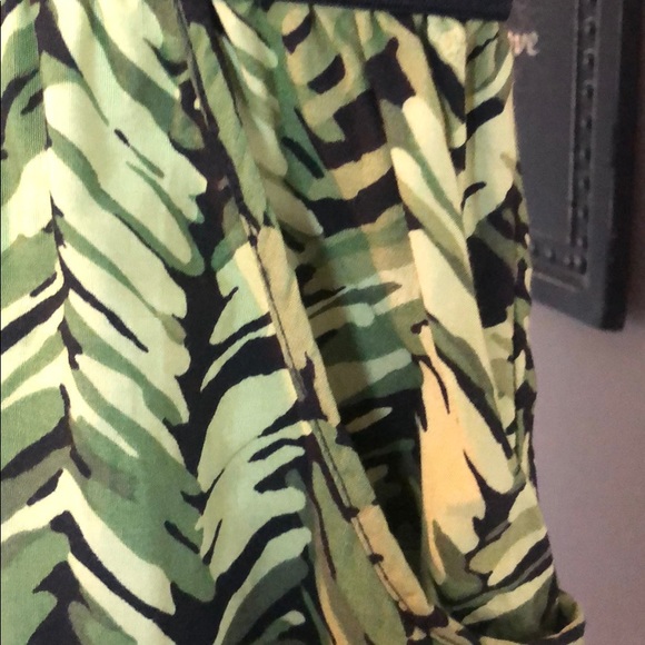 Apt. 9 Skirt Sz XL Elastic Waist Green/Black - Picture 3 of 4